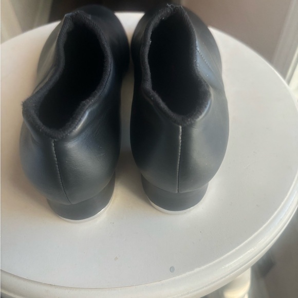 Bloch Tap Shoes - Picture 3 of 6